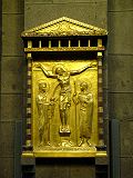 Zlatý reliéf s Kristem